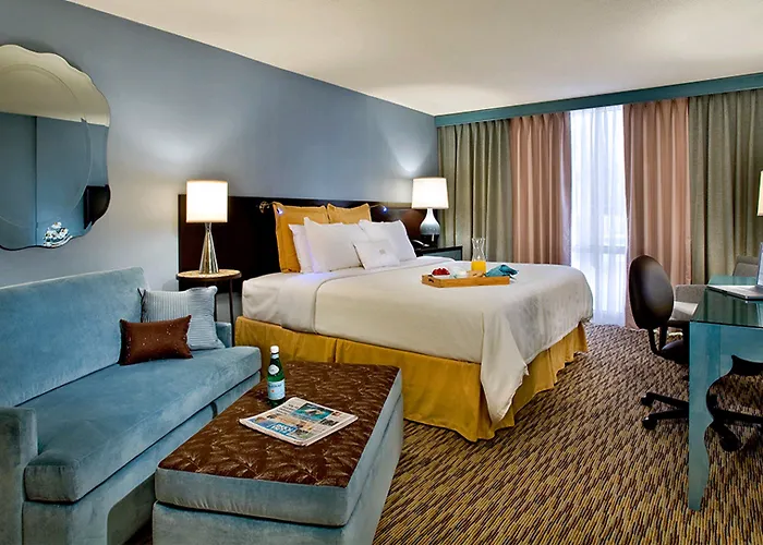 Crowne Plaza Glen Ellyn/lombard By Ihg 4* Glen Ellyn