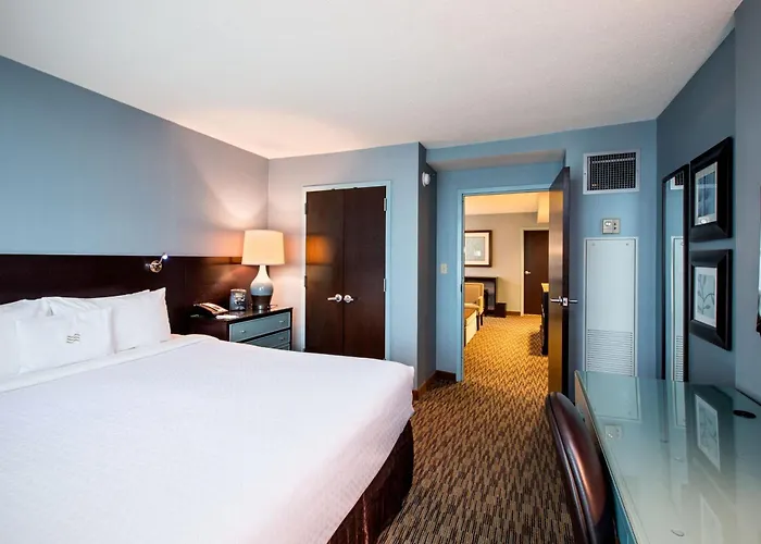 Crowne Plaza Glen Ellyn/lombard By Ihg Hotel
