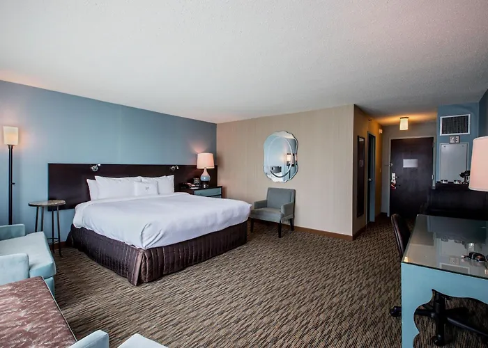 Hotel Crowne Plaza Glen Ellyn/lombard By Ihg Glen Ellyn