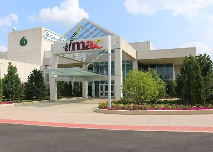 Hotel Crowne Plaza Glen Ellyn/lombard By Ihg Glen Ellyn