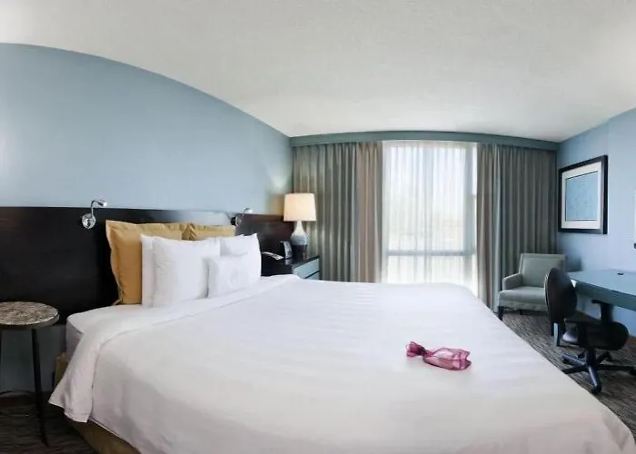 Crowne Plaza Glen Ellyn/lombard By Ihg 4* Glen Ellyn