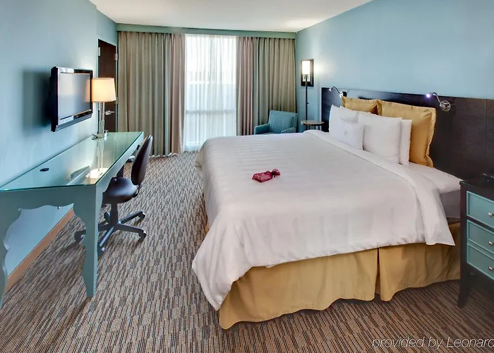 Crowne Plaza Glen Ellyn/lombard By Ihg