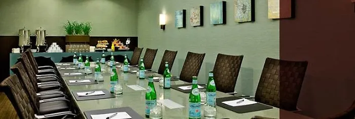 Crowne Plaza Glen Ellyn/lombard By Ihg Hotel