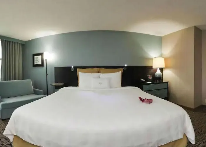Crowne Plaza Glen Ellyn/lombard By Ihg 4* Glen Ellyn